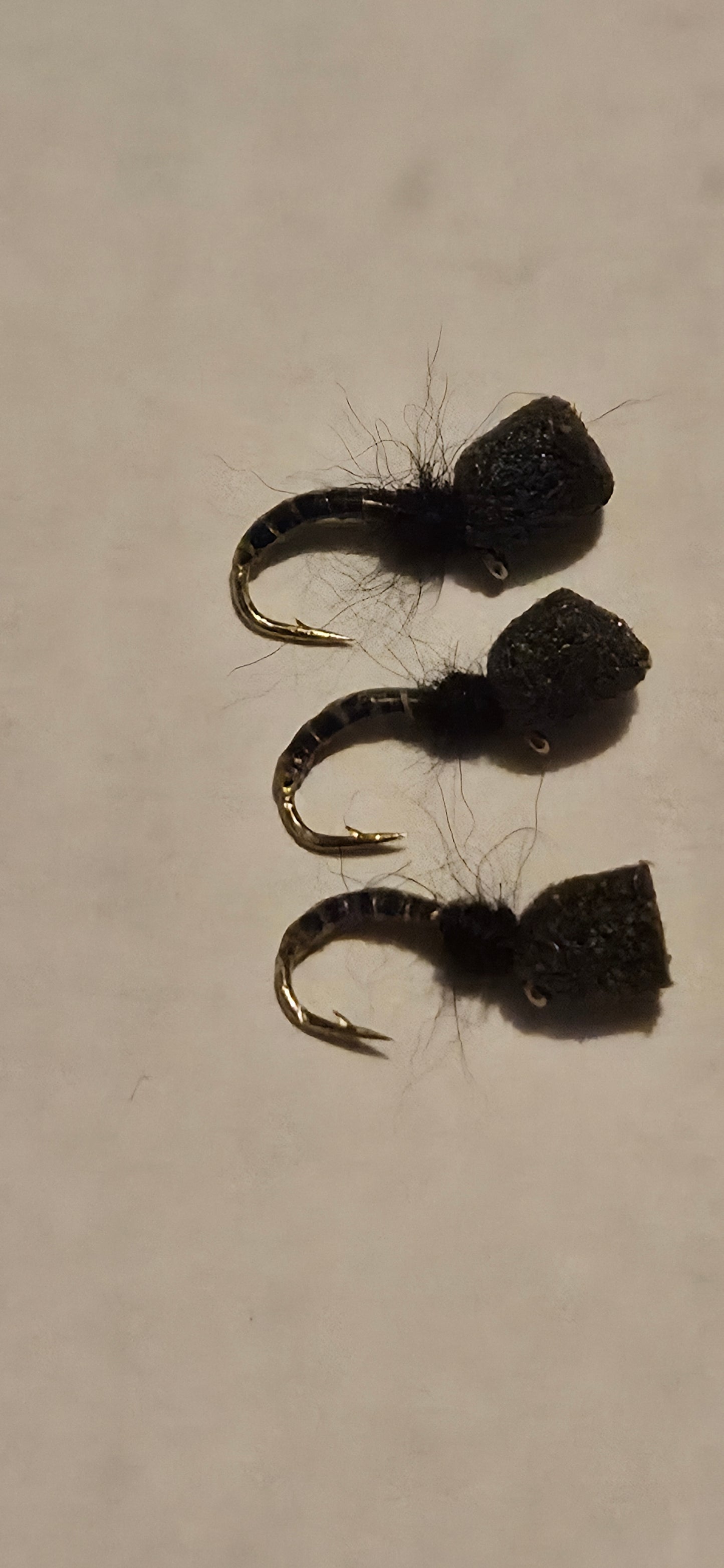 Set Of 3 Barbed Black Buzzer  Top Hats